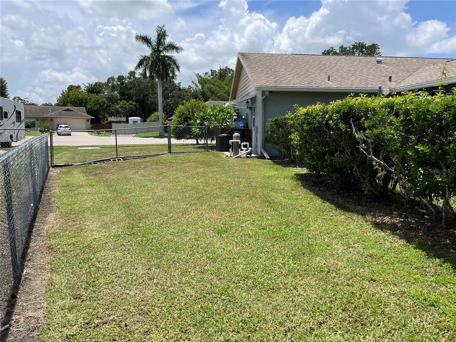 PLANTATION OAKS - Residential
