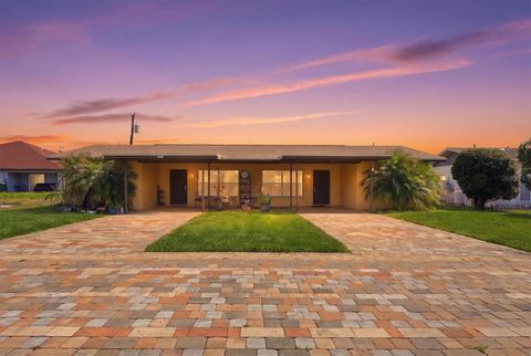 12125 MARGARITA AVENUE NORTH PORT FL 34287