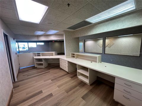 Tiny photo for 640 S Lake Street, Leesburg, FL 34748 (MLS # G5101981)