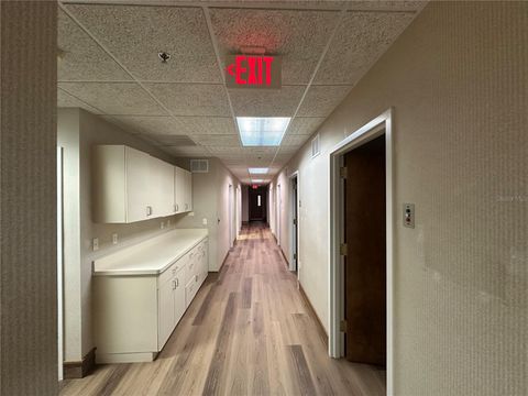 Tiny photo for 640 S Lake Street, Leesburg, FL 34748 (MLS # G5101981)