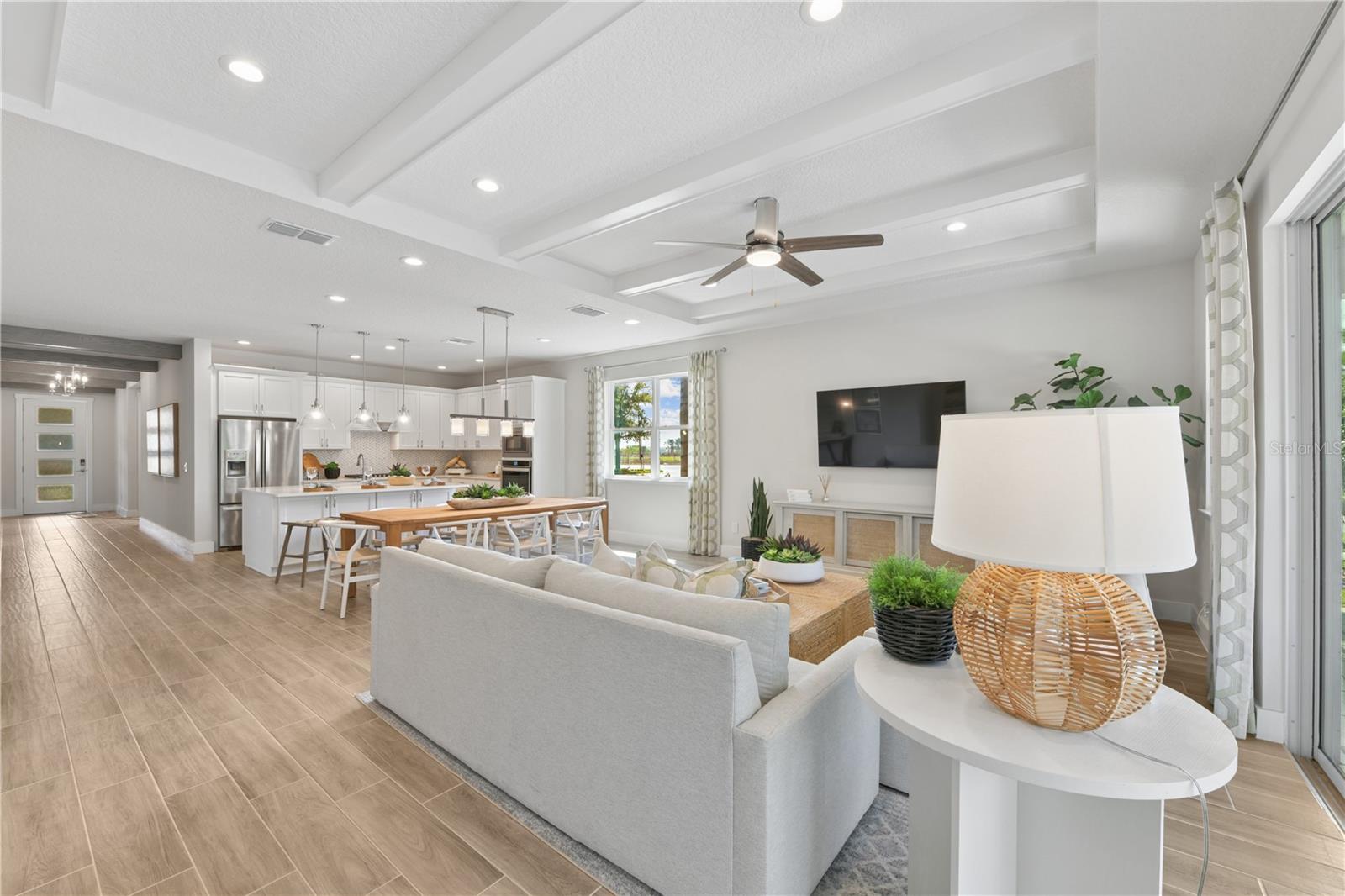 OAKS AT KELLY PARK - Residential