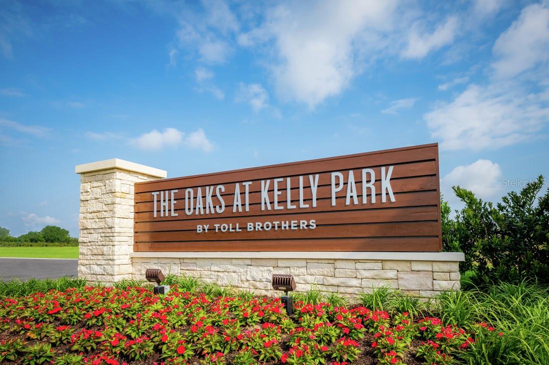 OAKS AT KELLY PARK - Residential