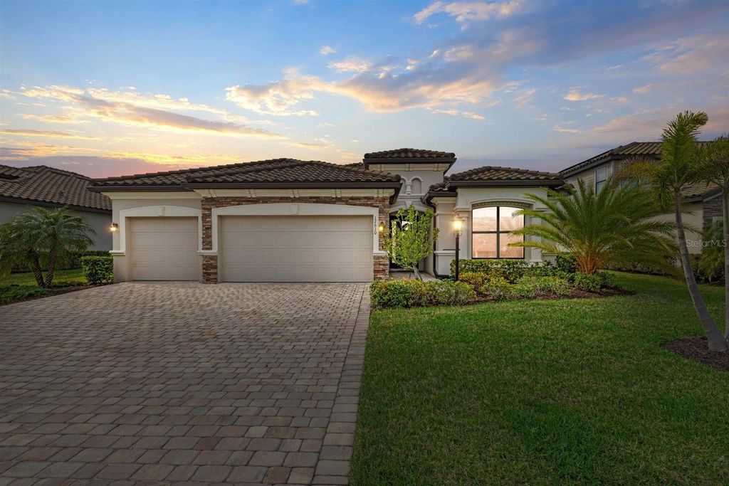Photo of 17610 Polo Trail, Bradenton, FL 34211 (MLS # A4679435)
