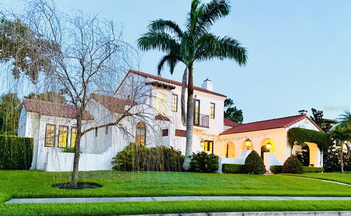 IVANHOE PARK REP - Residential