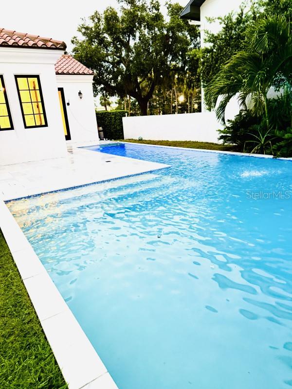 IVANHOE PARK REP - Residential