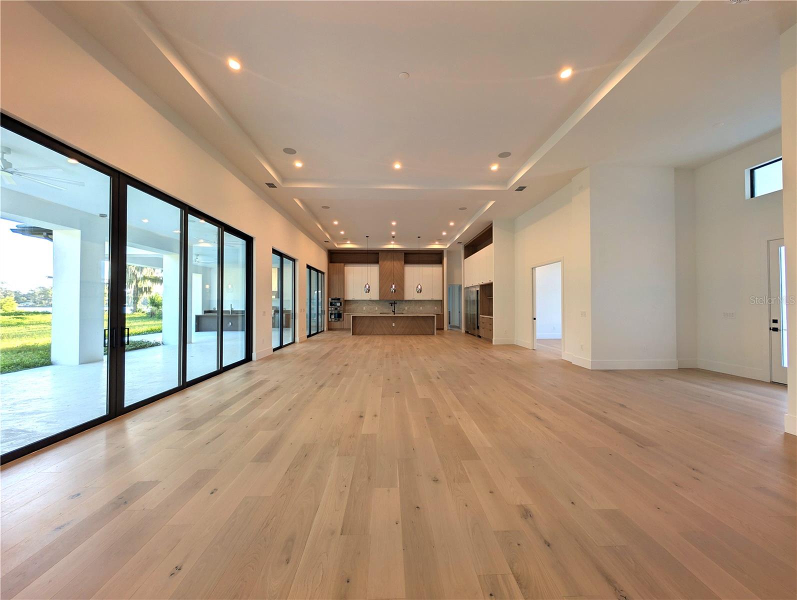 7240 LAKE WILLIS