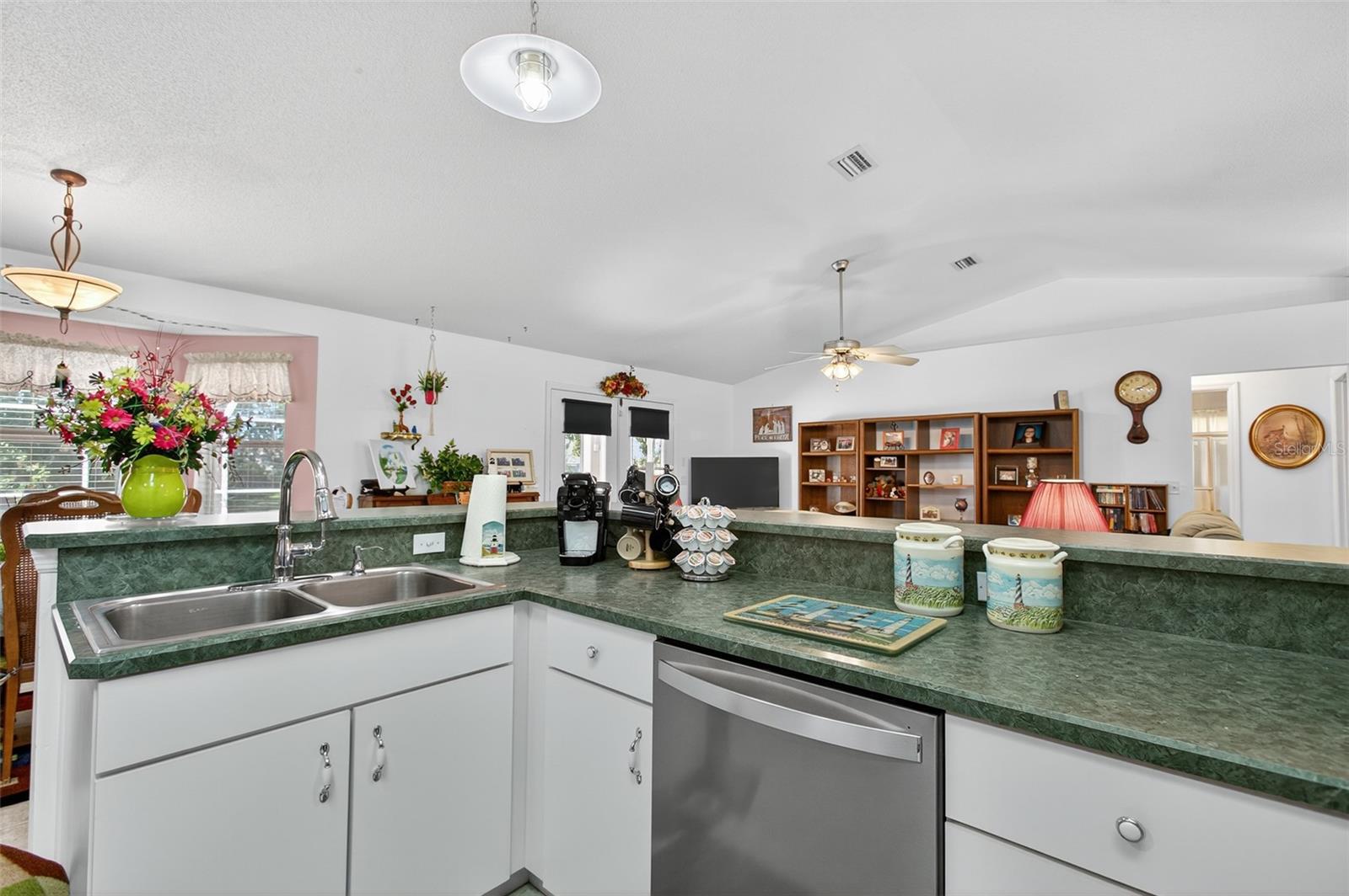 MANTANZAS WOODS - Residential