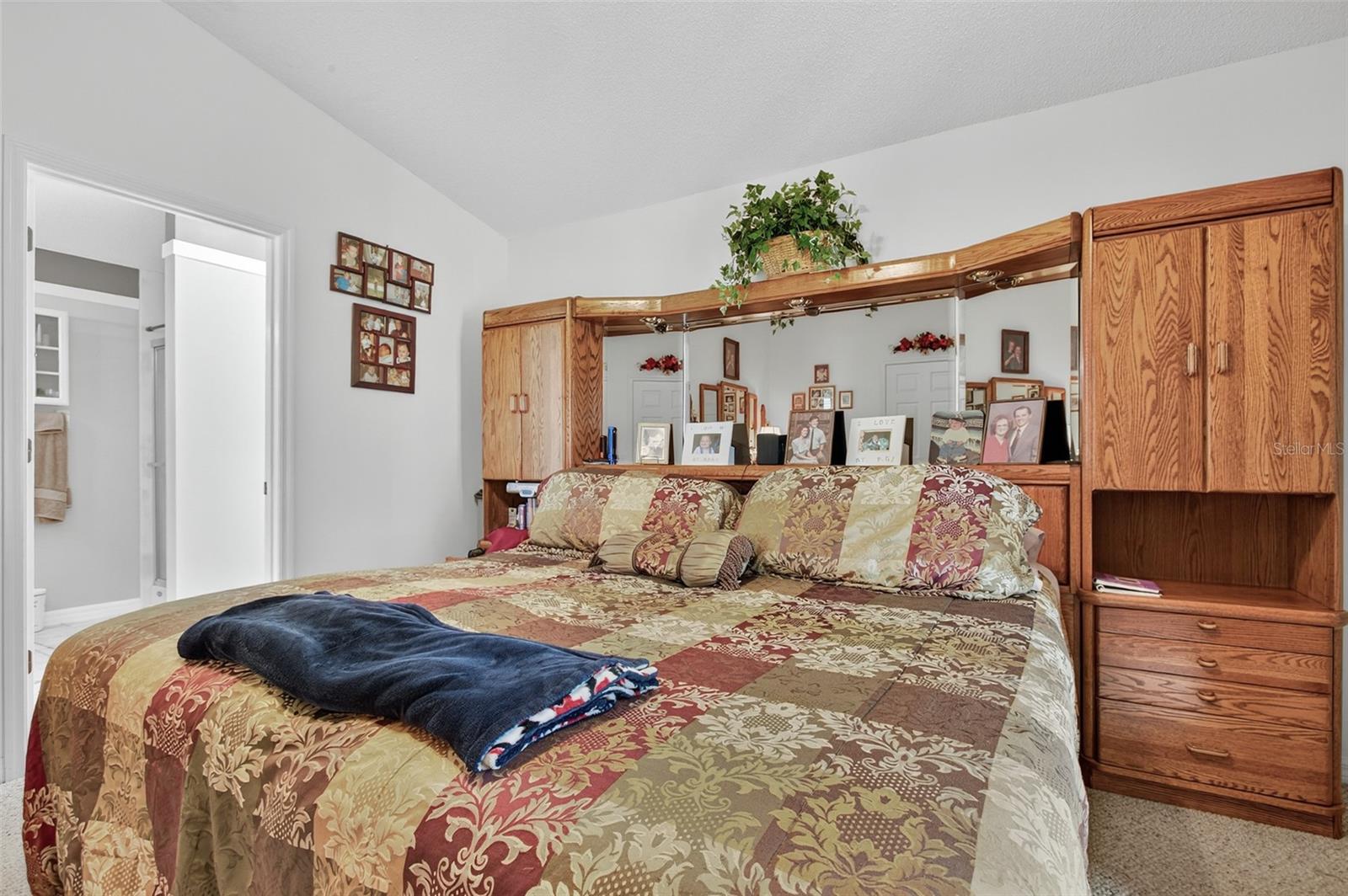 MANTANZAS WOODS - Residential