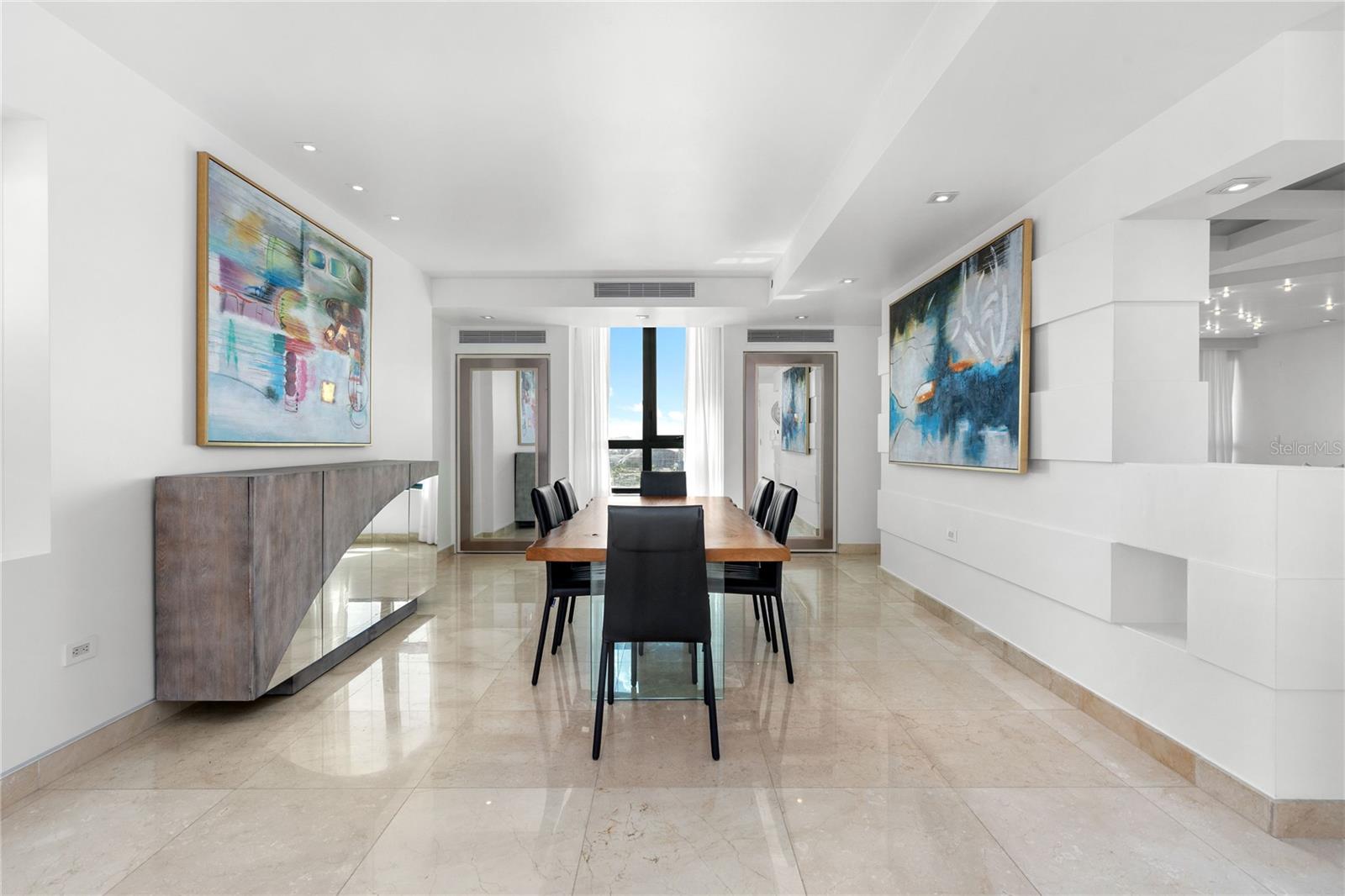 CARIBE PLAZA - Residential