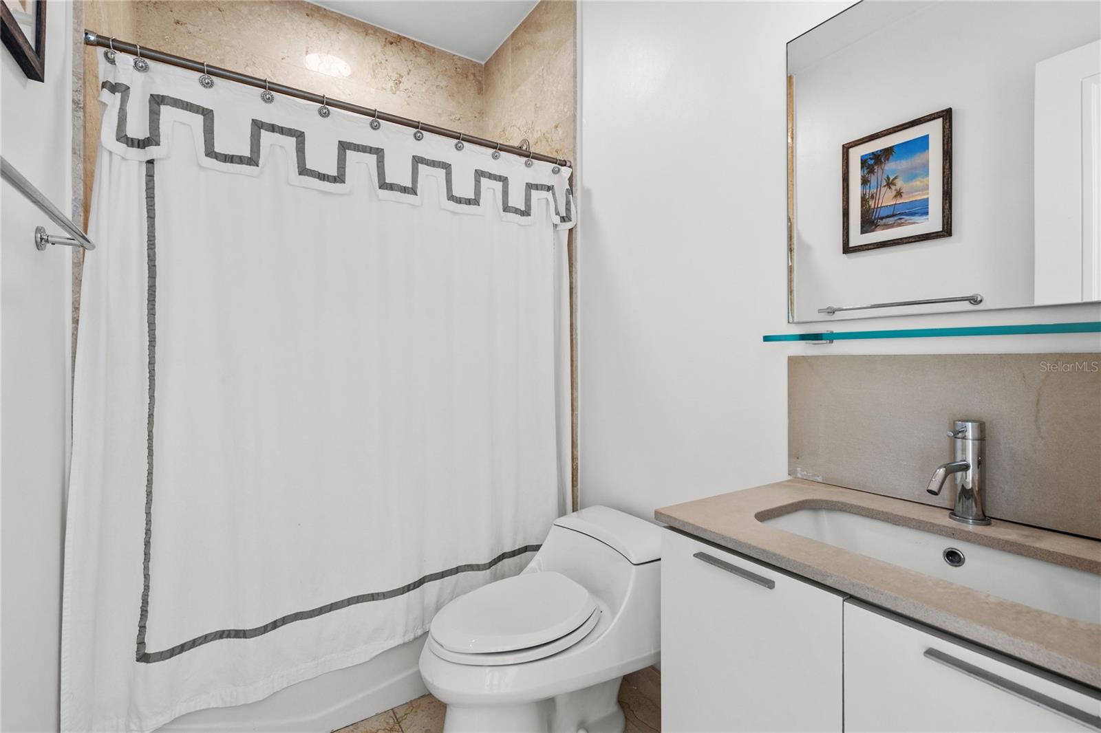 CARIBE PLAZA - Residential