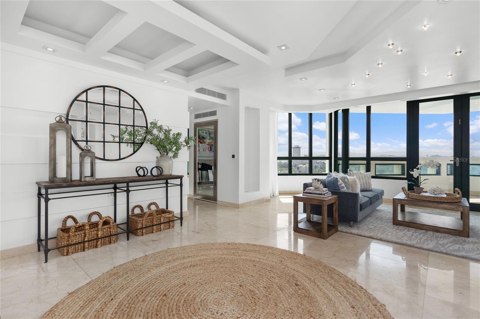 CARIBE PLAZA - Residential