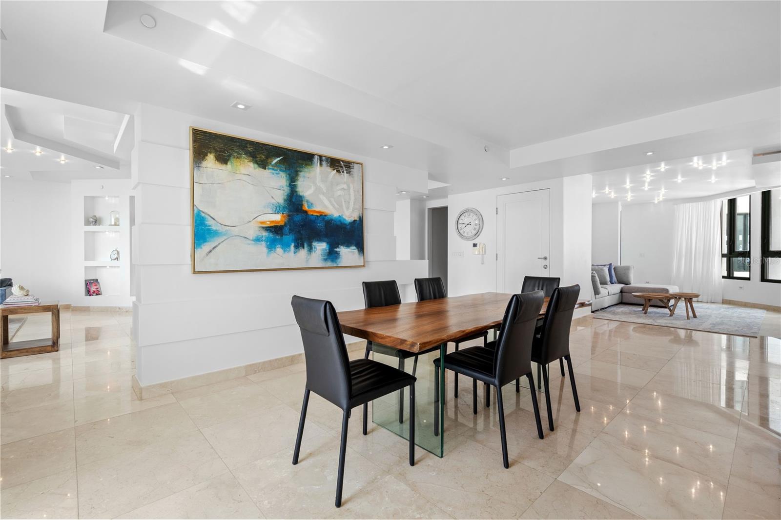 CARIBE PLAZA - Residential