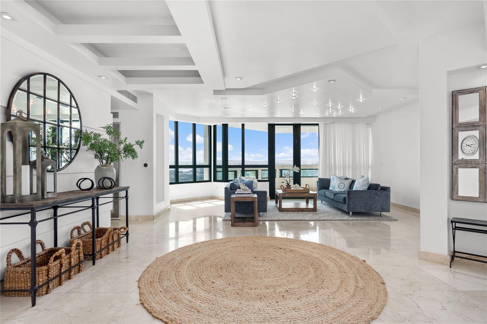 CARIBE PLAZA - Residential