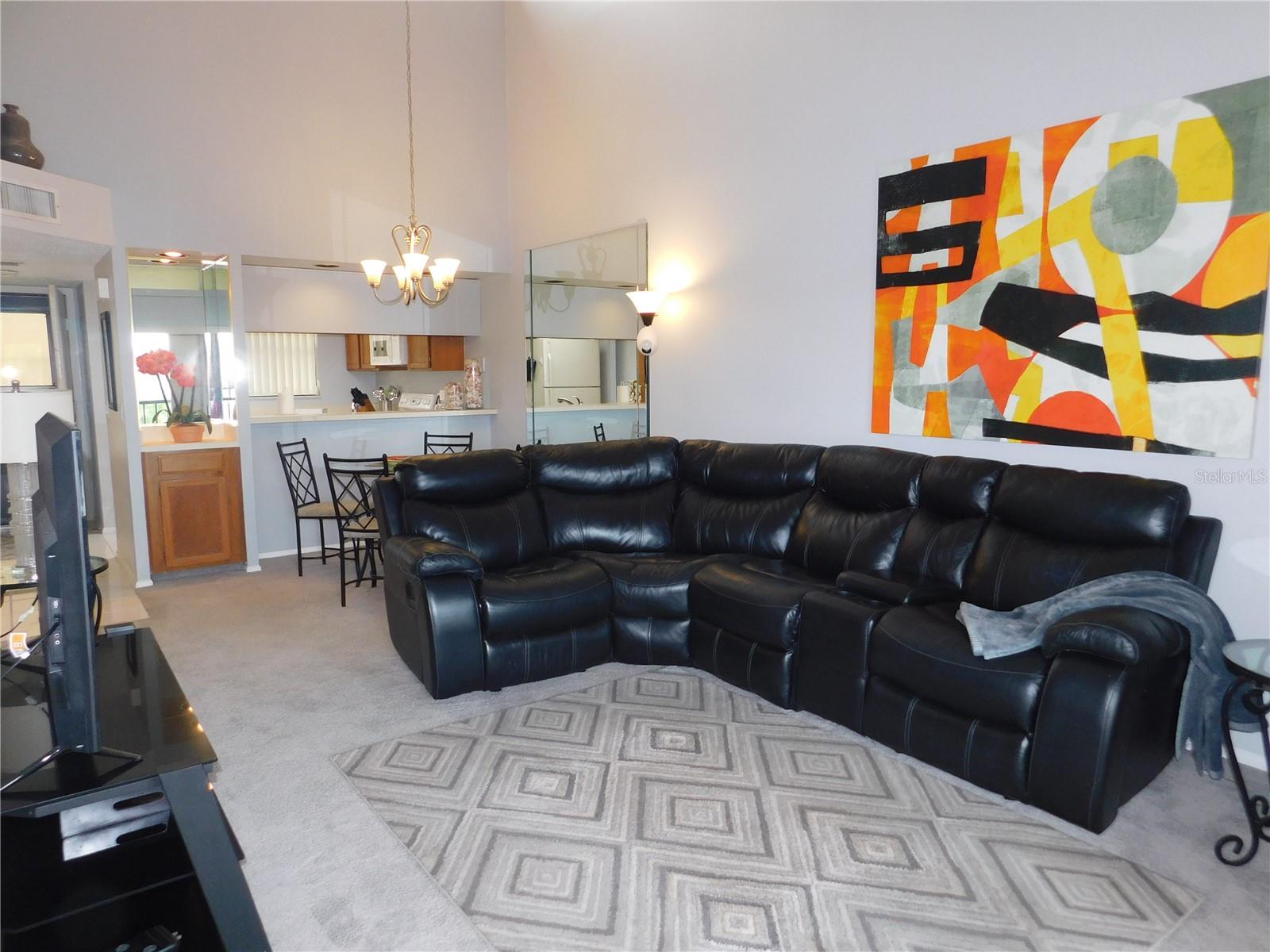 270 WOODLAKE WYNDE