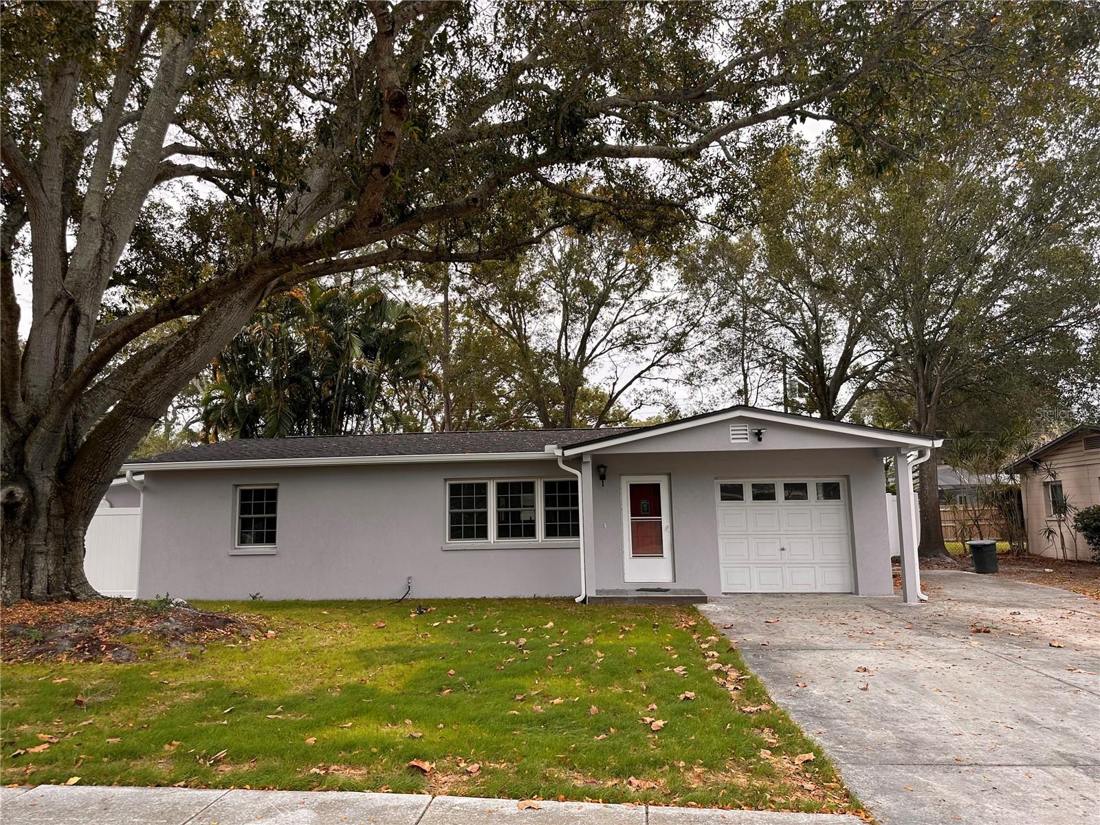 GULF TO BAY ACRES - Residential Lease