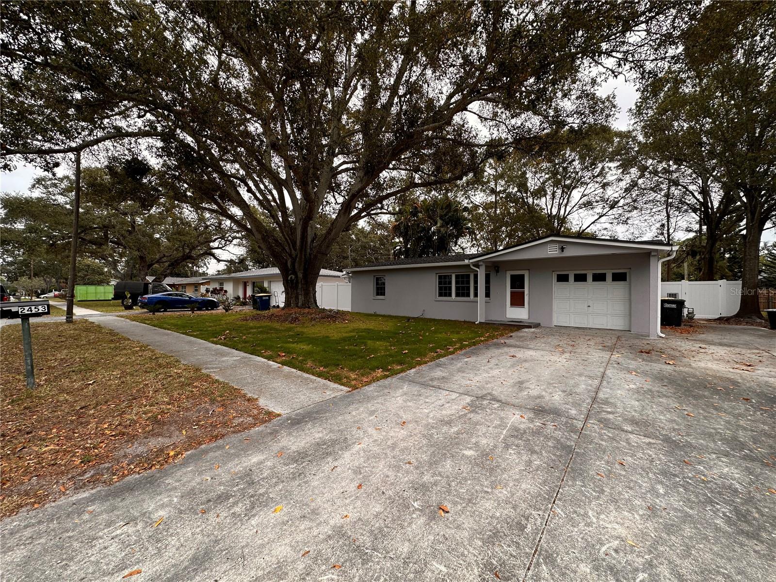 GULF TO BAY ACRES - Residential Lease