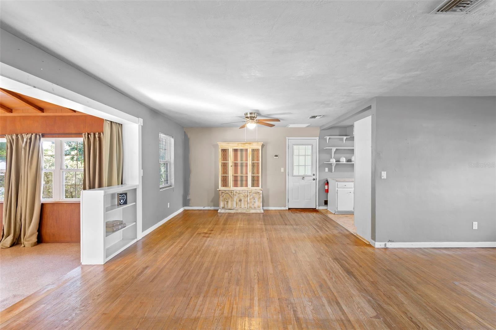 WOODHILL ACRES - Residential