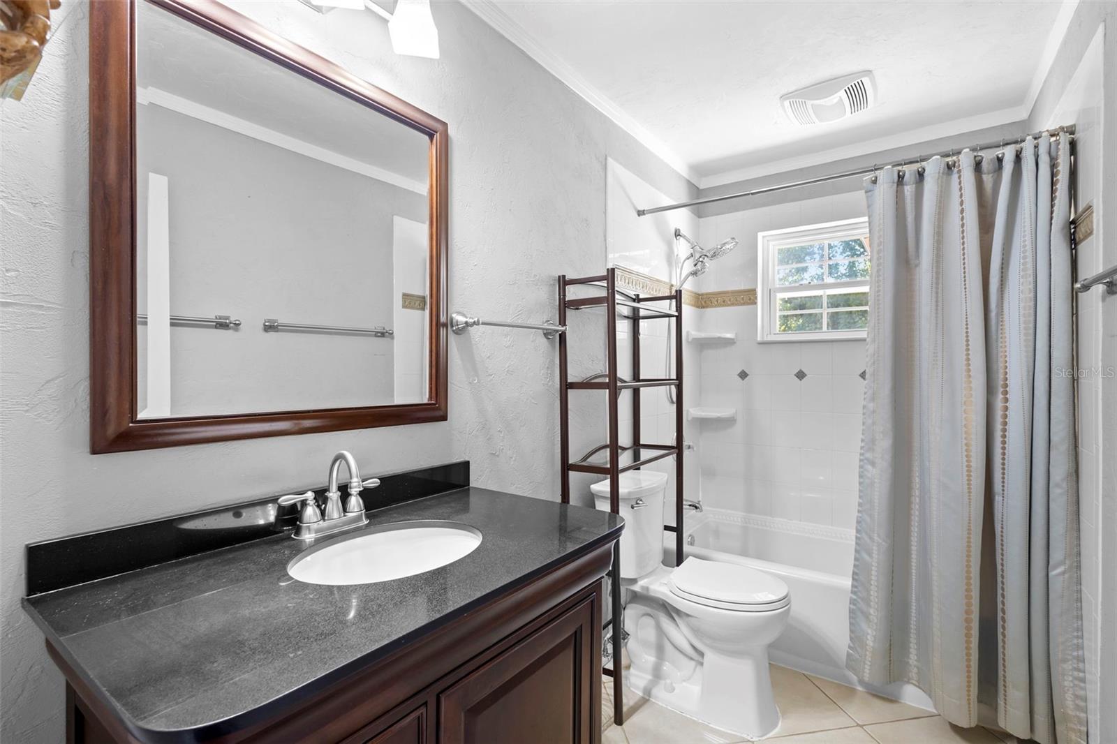 WOODHILL ACRES - Residential