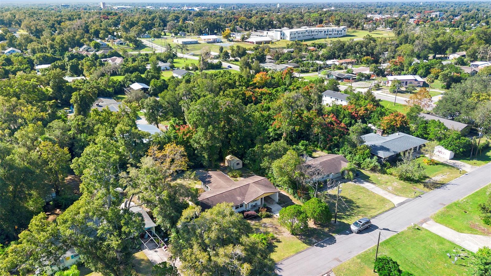 WOODHILL ACRES - Residential