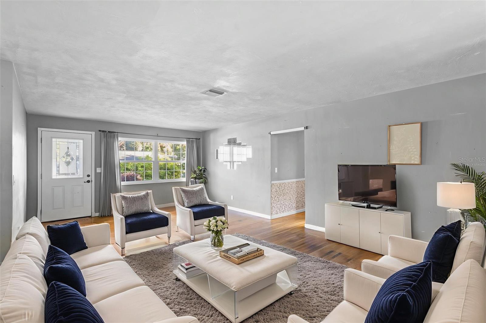 WOODHILL ACRES - Residential