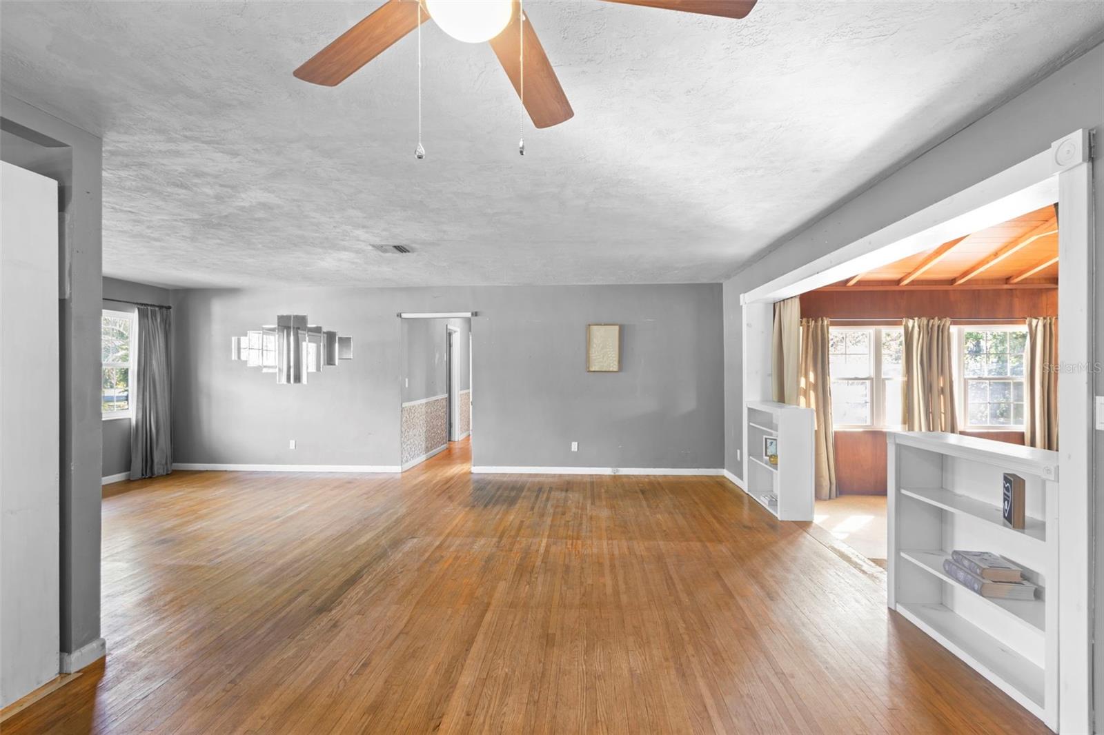 WOODHILL ACRES - Residential