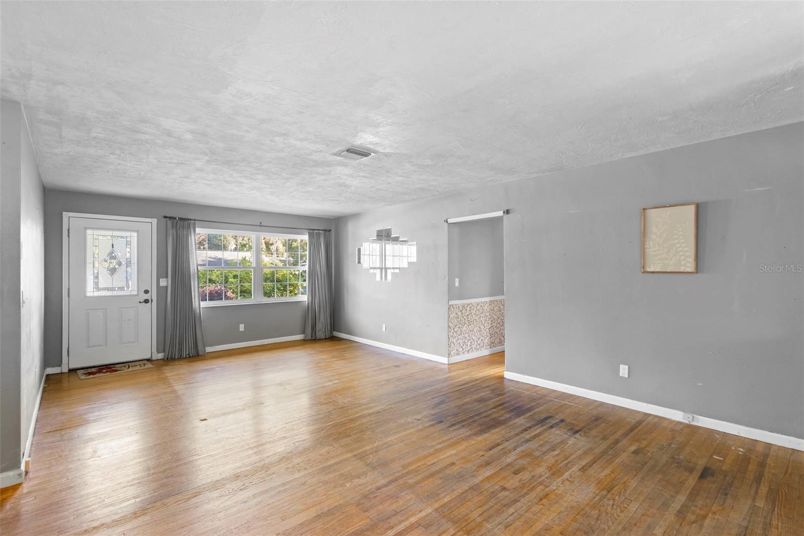 WOODHILL ACRES - Residential