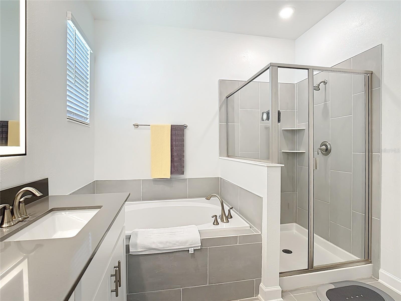 GARDEN HILL/PROVIDENCE PH - Residential