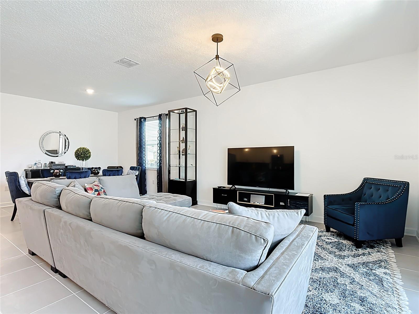 GARDEN HILL/PROVIDENCE PH - Residential