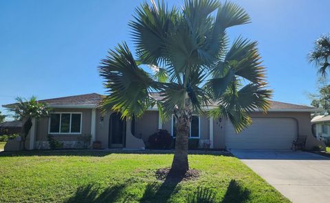 A home in PORT CHARLOTTE