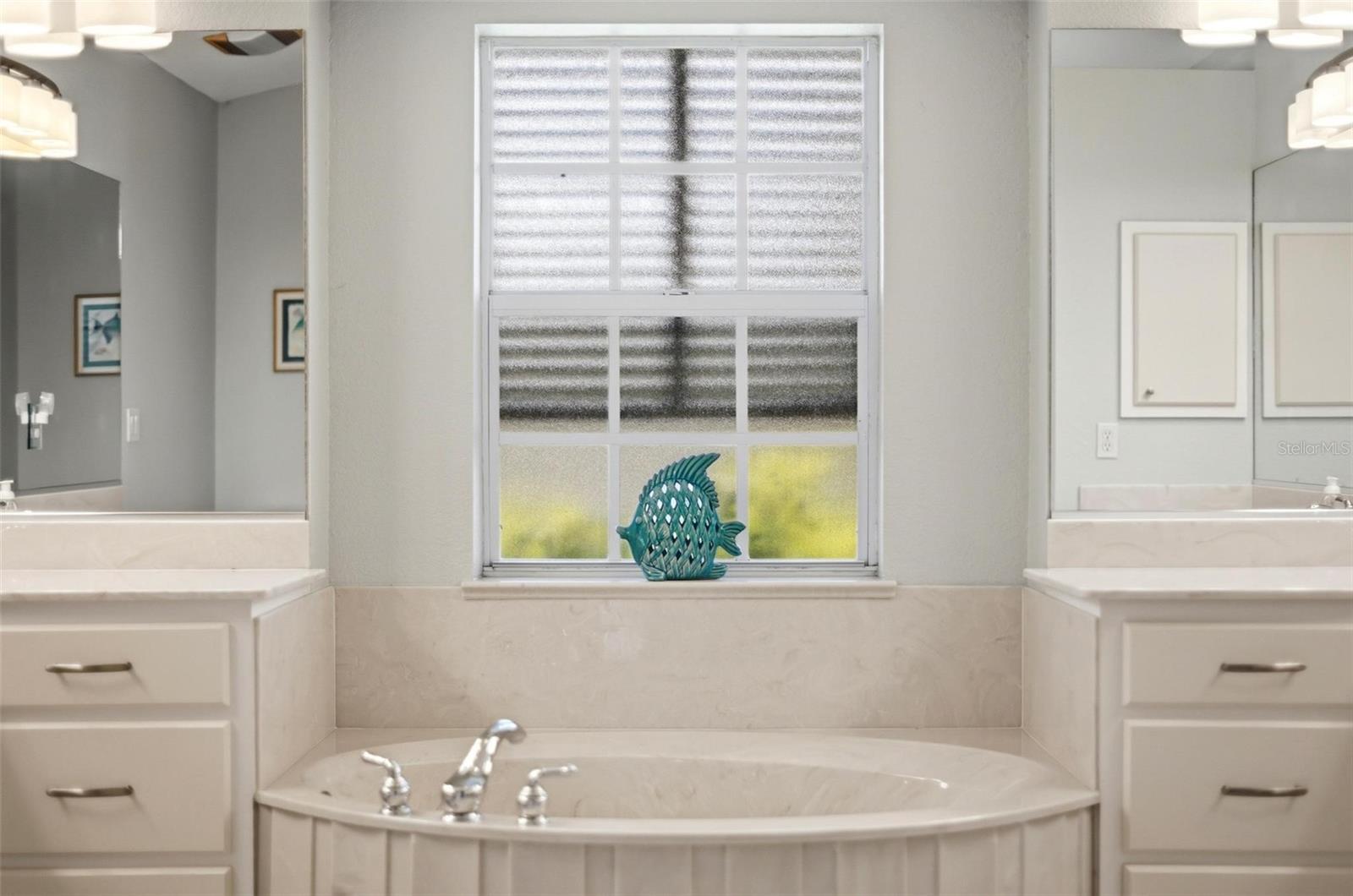 ROTONDA WHITE MARSH - Residential