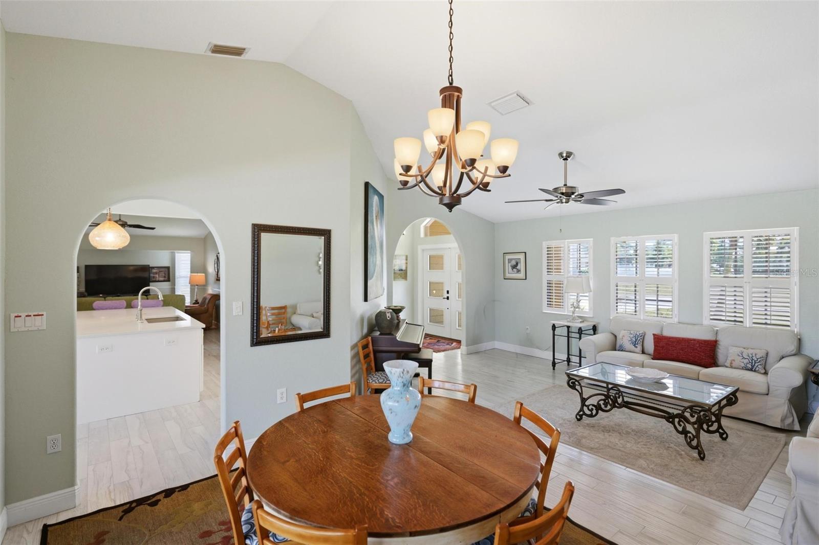 ROTONDA WHITE MARSH - Residential