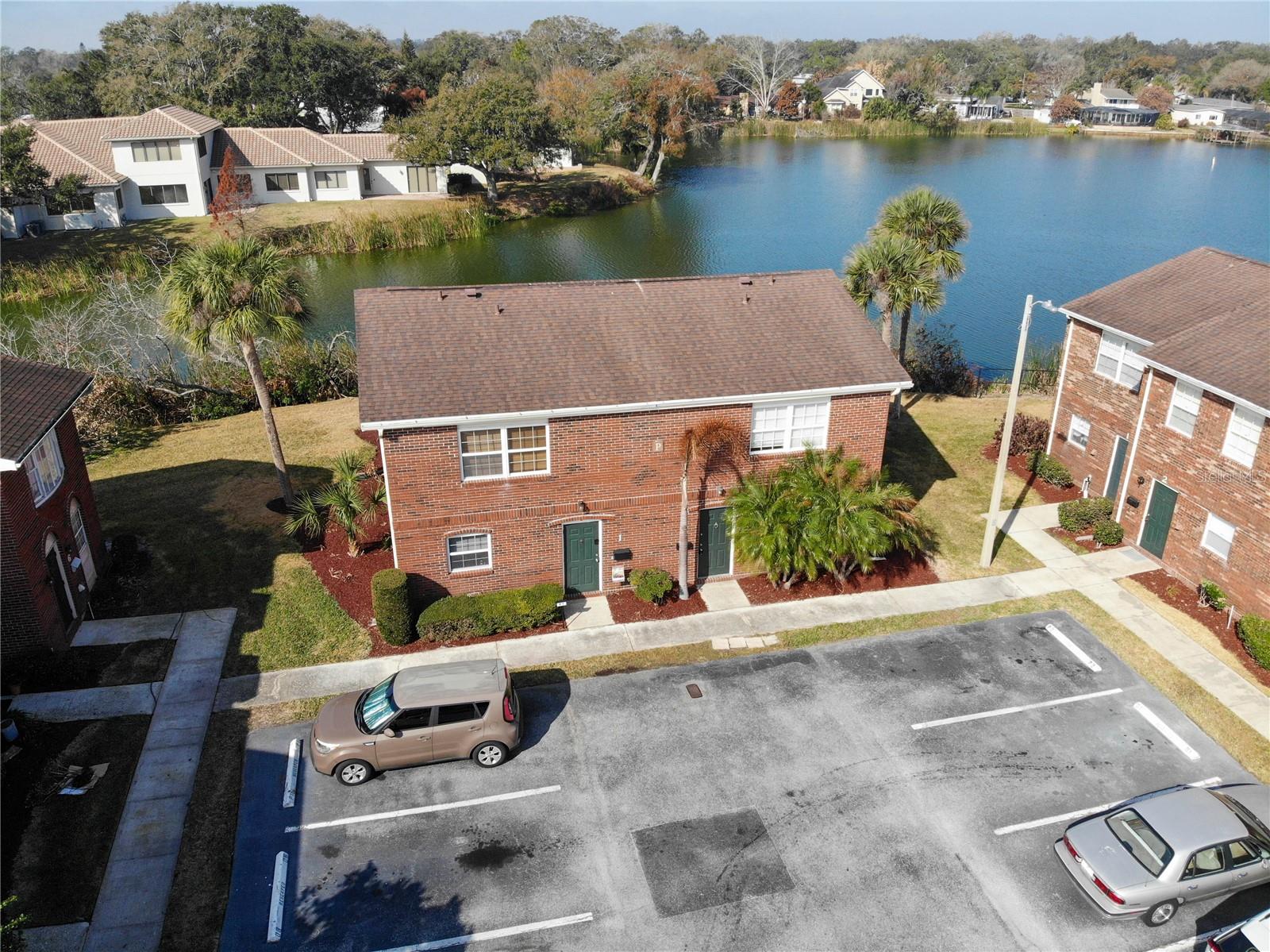 LAKE BENTLEY SHORES CONDO PH 01 - Residential