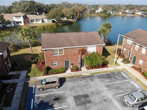 Photo of 1920 E Edgewood Drive #P2, Lakeland, FL 33803 (MLS # L4958809)