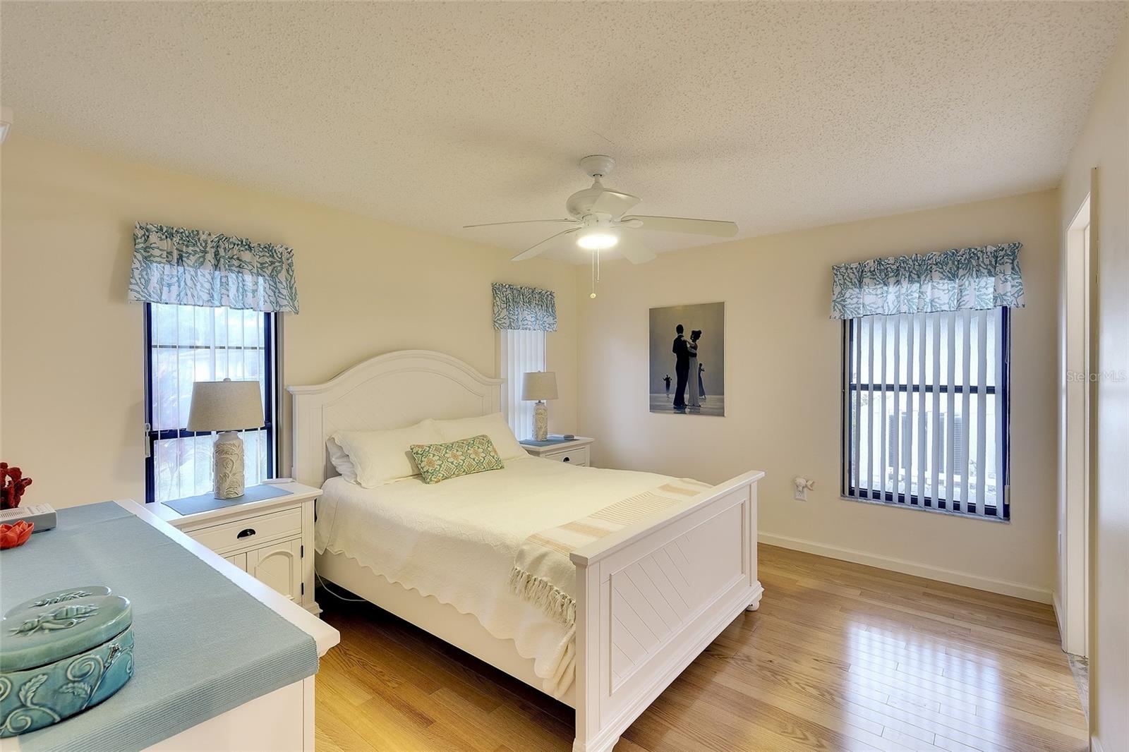 VIVIENDA AT BRADENTON I CONDO - Residential
