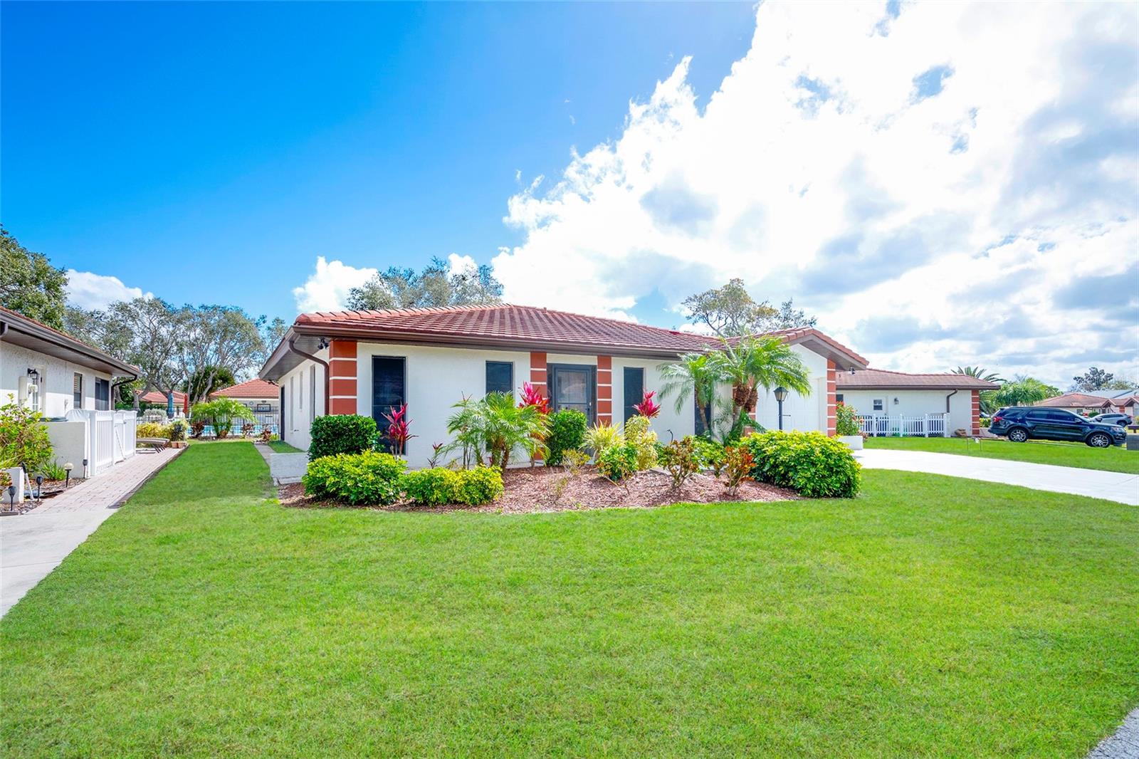 VIVIENDA AT BRADENTON I CONDO - Residential