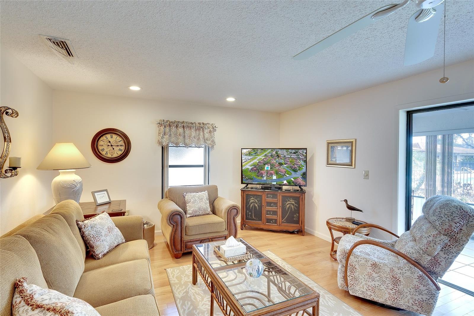 VIVIENDA AT BRADENTON I CONDO - Residential