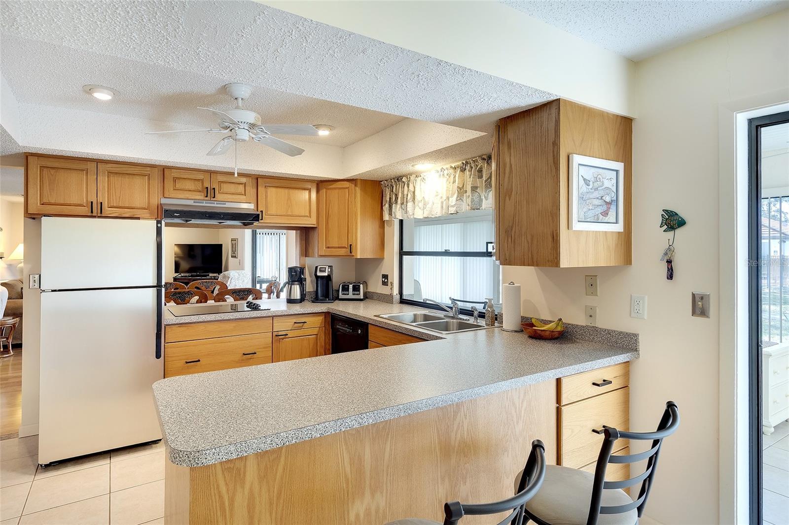 VIVIENDA AT BRADENTON I CONDO - Residential