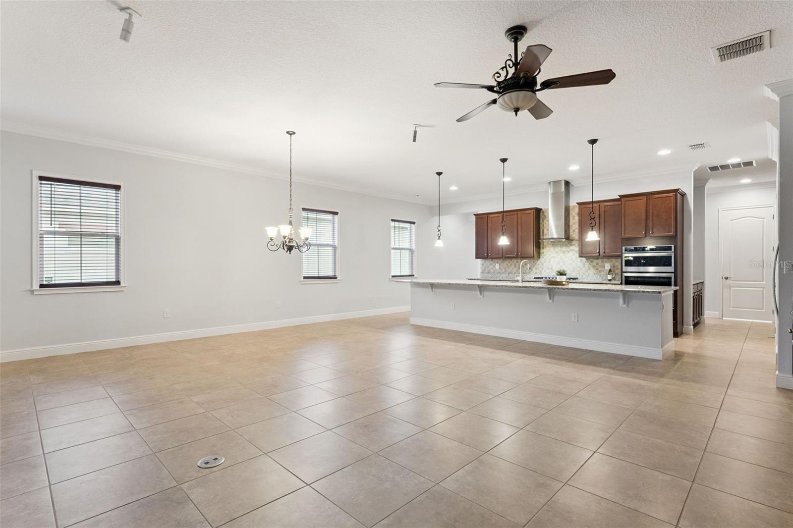 TWIN LAKES PH 1 - Residential