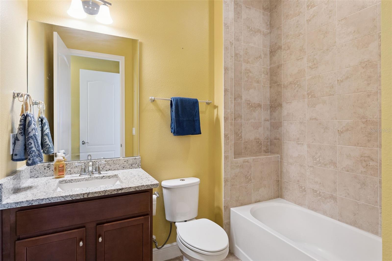 TWIN LAKES PH 1 - Residential