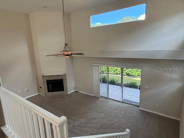 690 OAK HOLLOW WAY