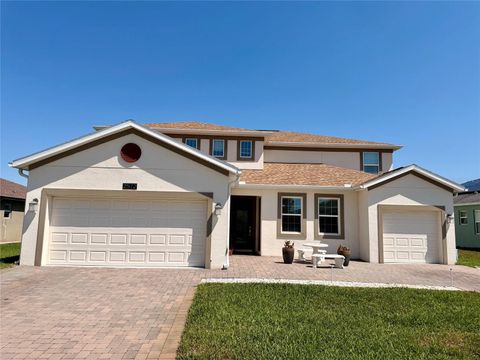Photo of 2572 Camden Park Circle, Davenport, FL 33837 (MLS # S5149418)