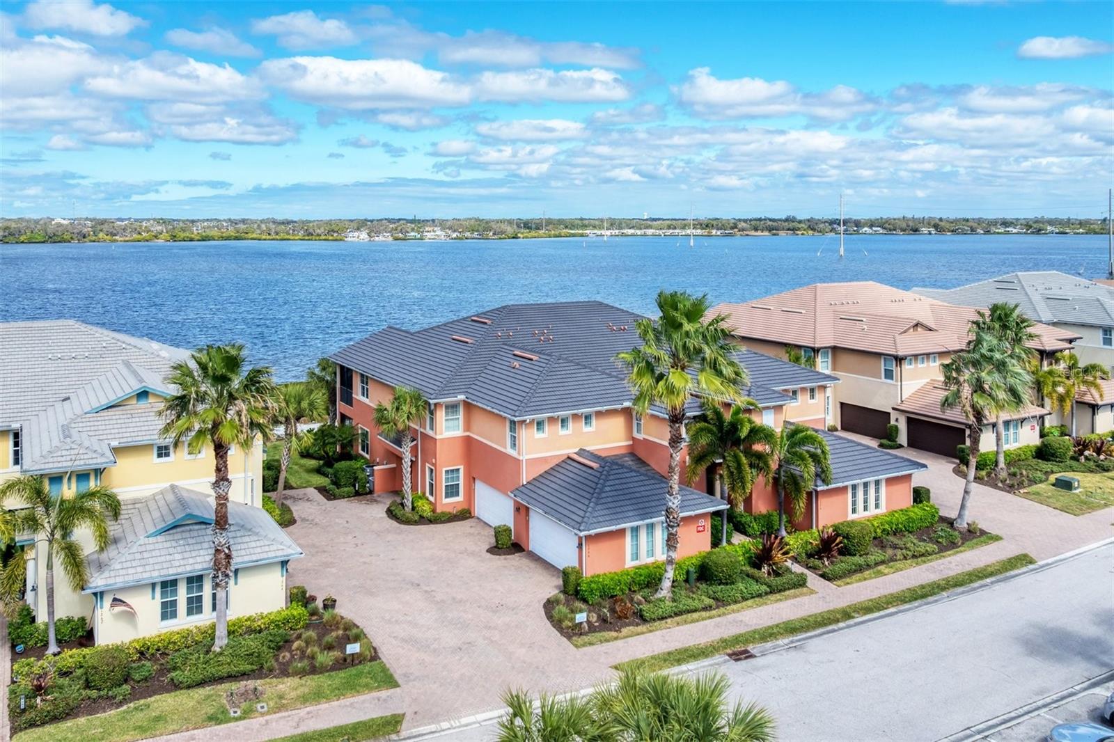 RIVERSIDE AT TIDEWATER PRESERVE 3RD AMD - Residential