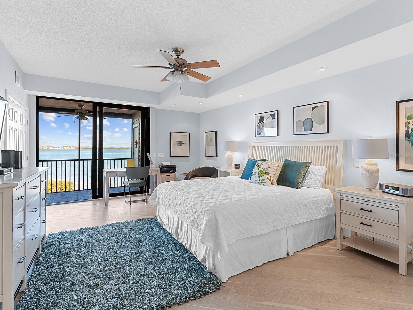 MARINERS COVE I - Residential