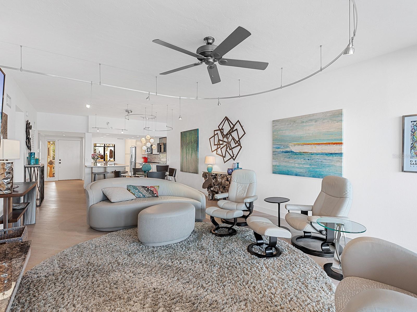 MARINERS COVE I - Residential