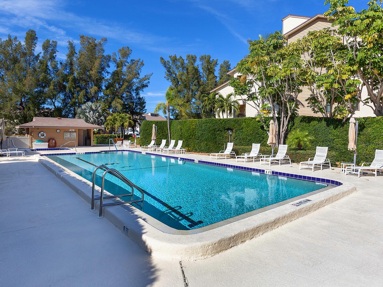 MARINERS COVE I - Residential