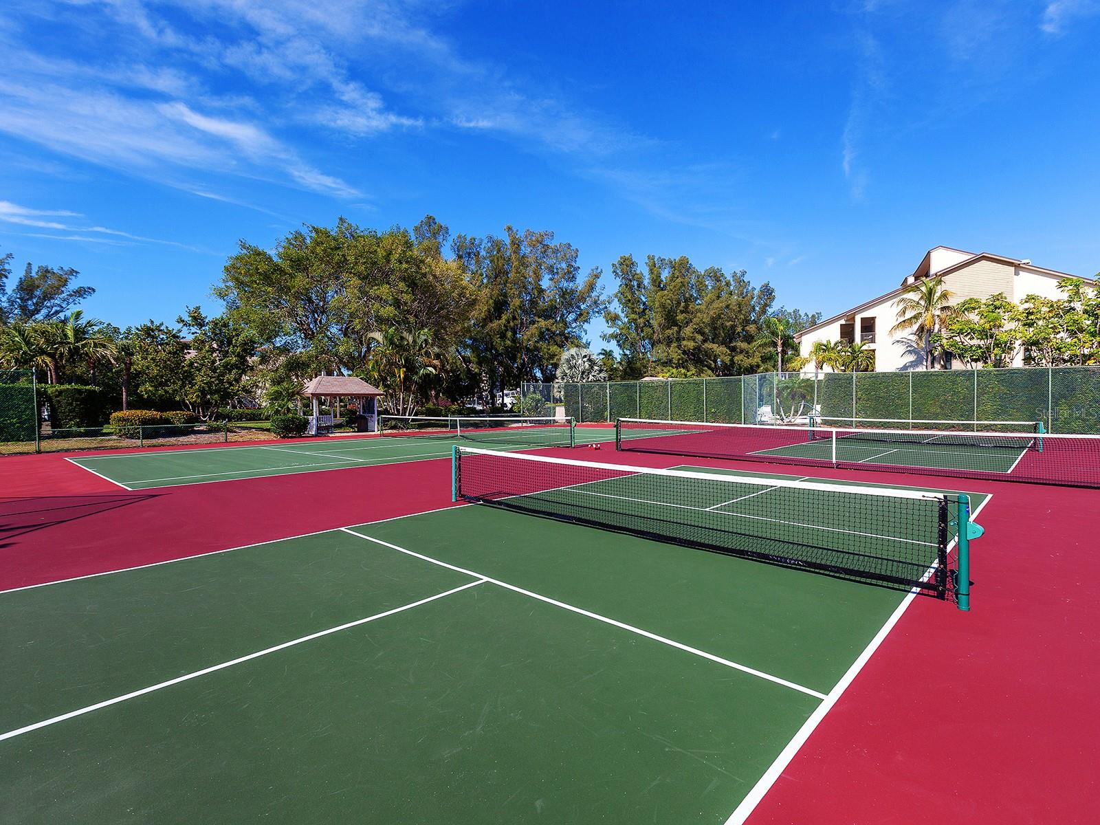 MARINERS COVE I - Residential