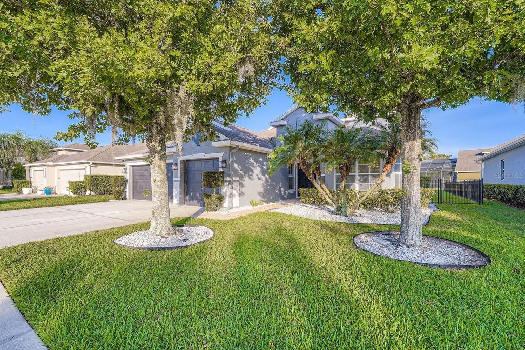 Photo of 4749 Pointe O Woods Drive, Wesley Chapel, FL 33543 (MLS # TB8393942)