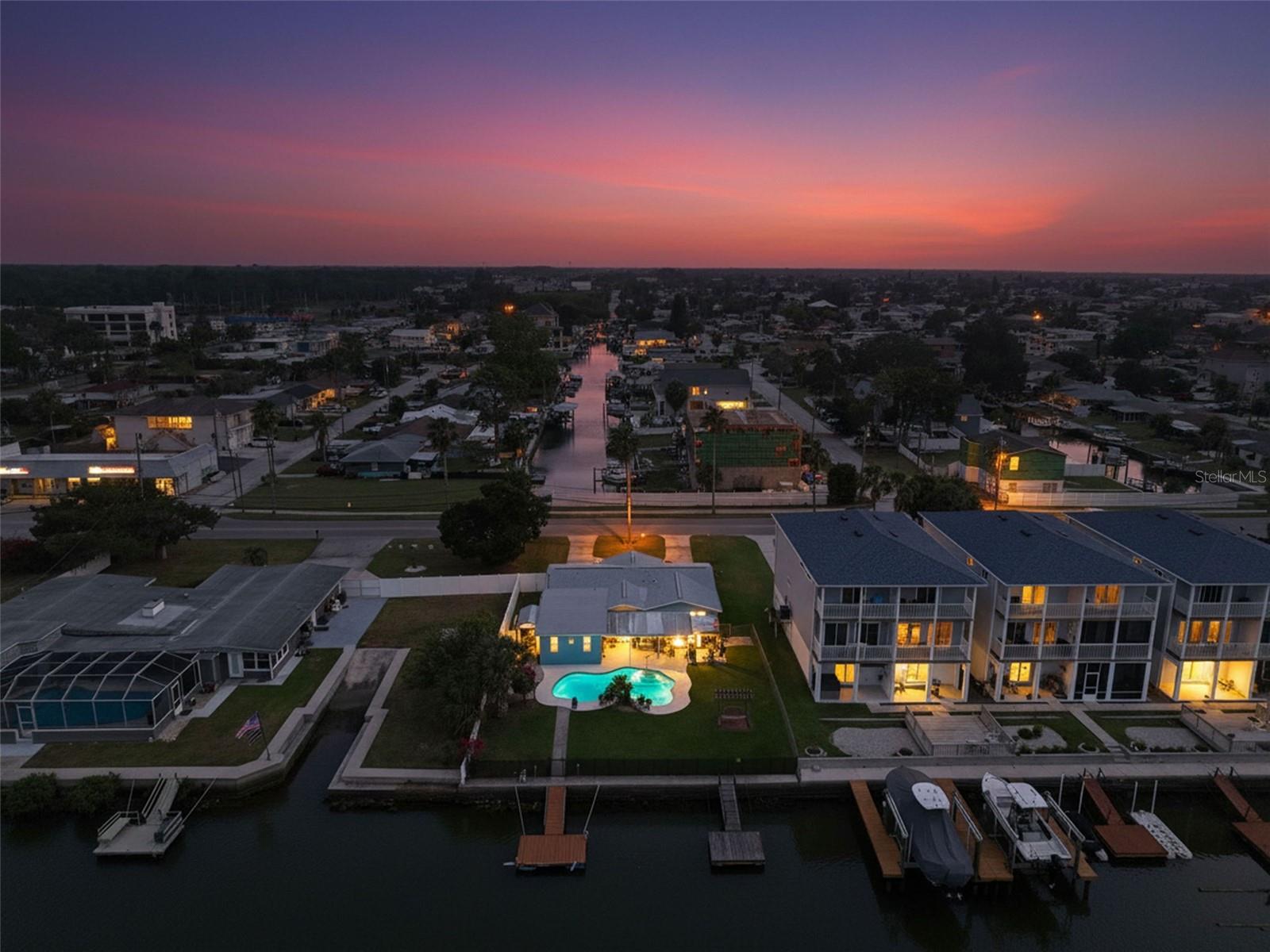 RIVIERA ESTATES - Residential