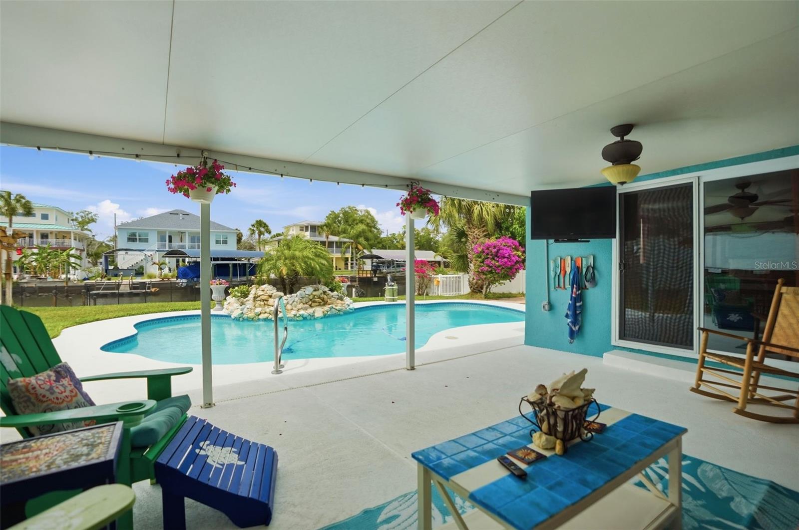RIVIERA ESTATES - Residential