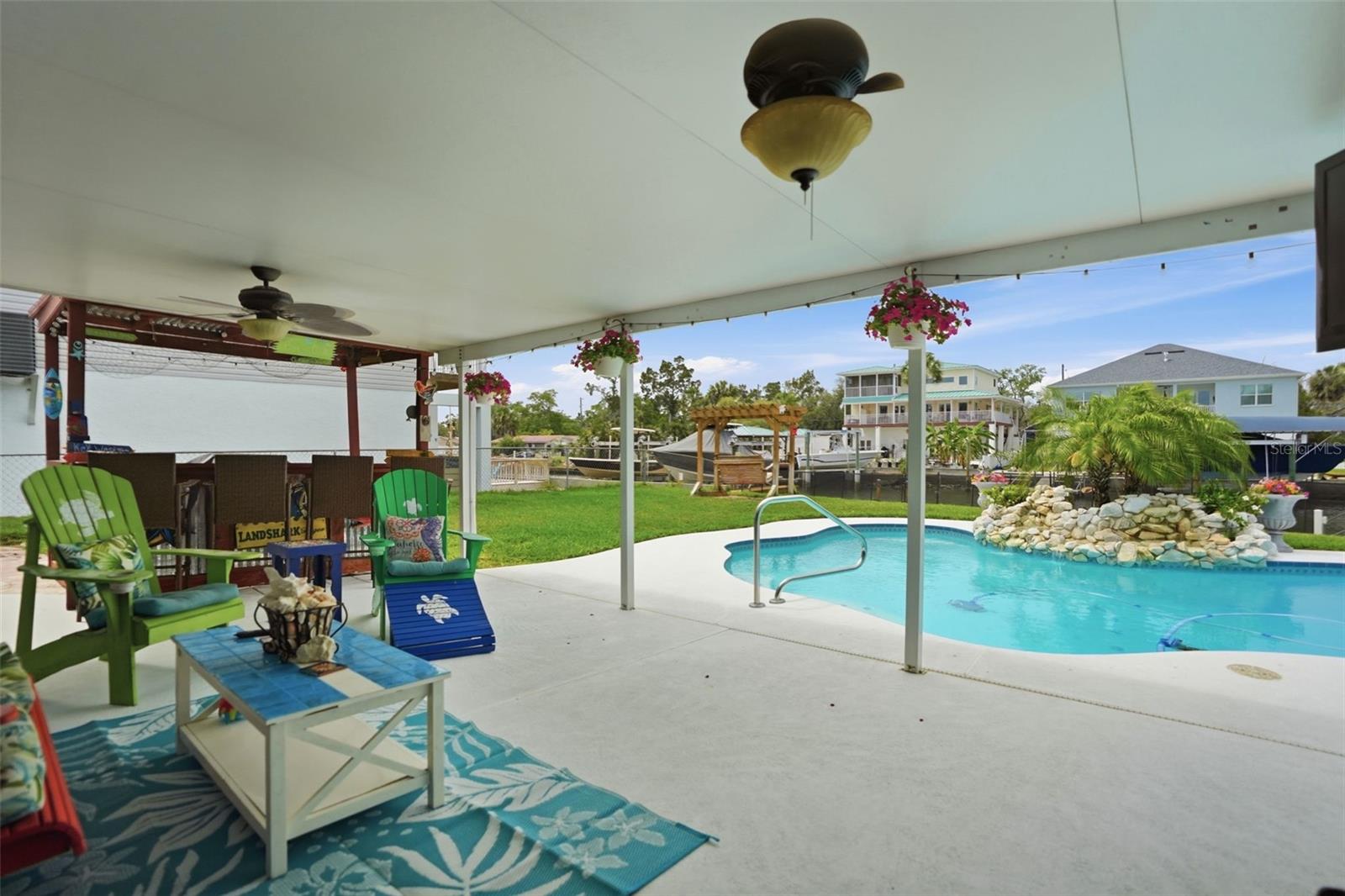 RIVIERA ESTATES - Residential